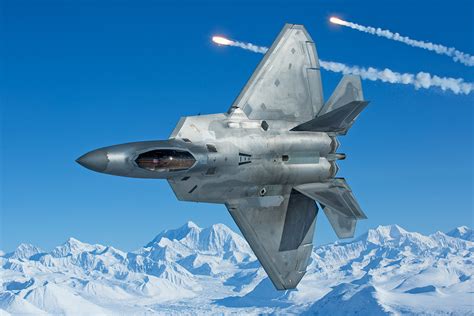 F-22 Raptor air-to-air combat